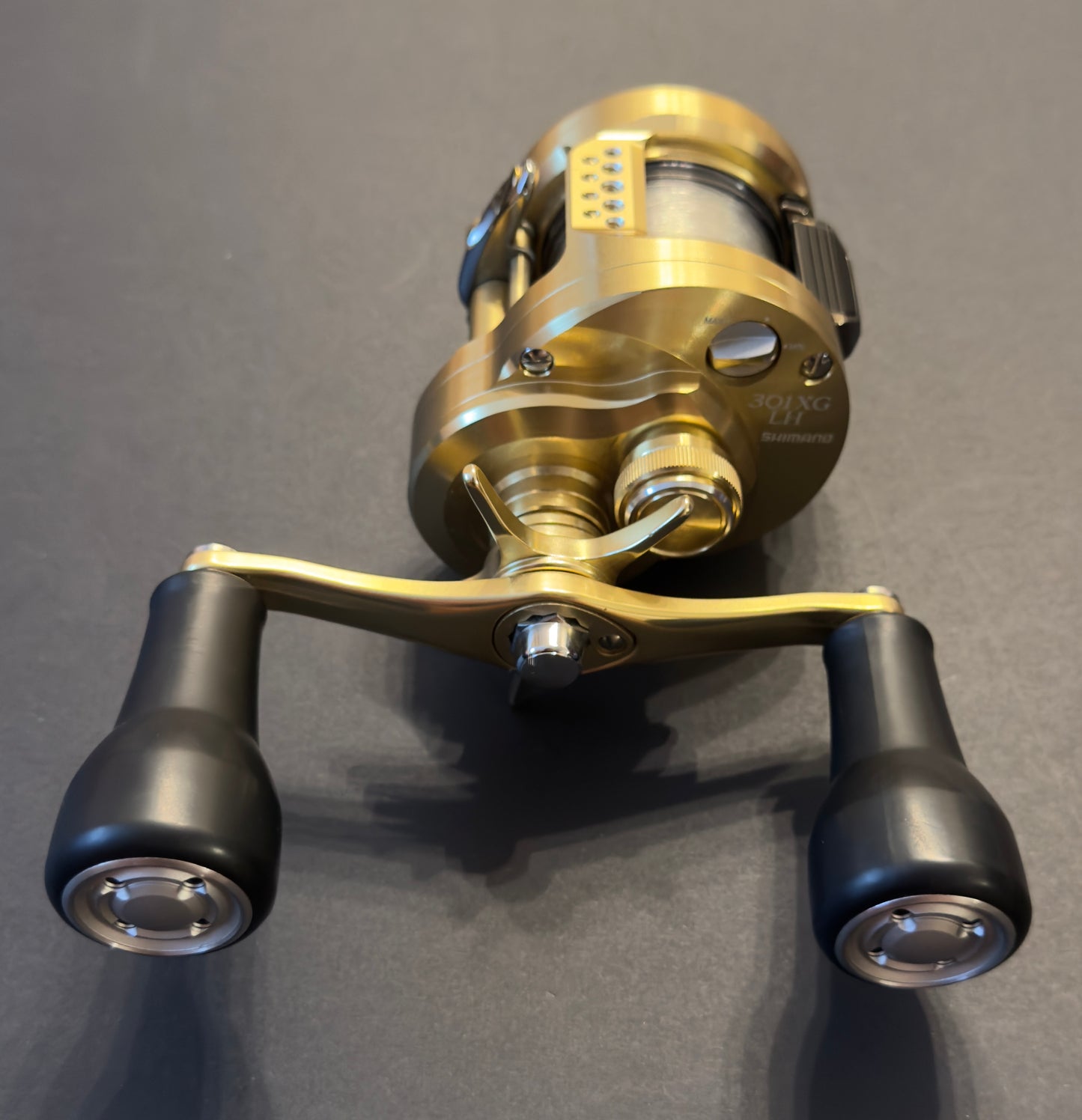 Shimano 23 Calcutta Conquest MD 301XGLH