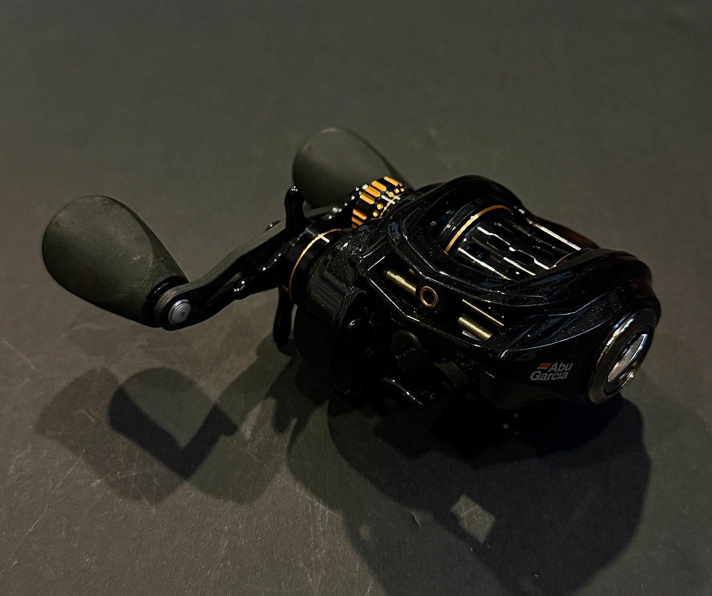 Abu Garcia 16 Revo ALC-BF7 | Right-Hand Baitcasting Reel