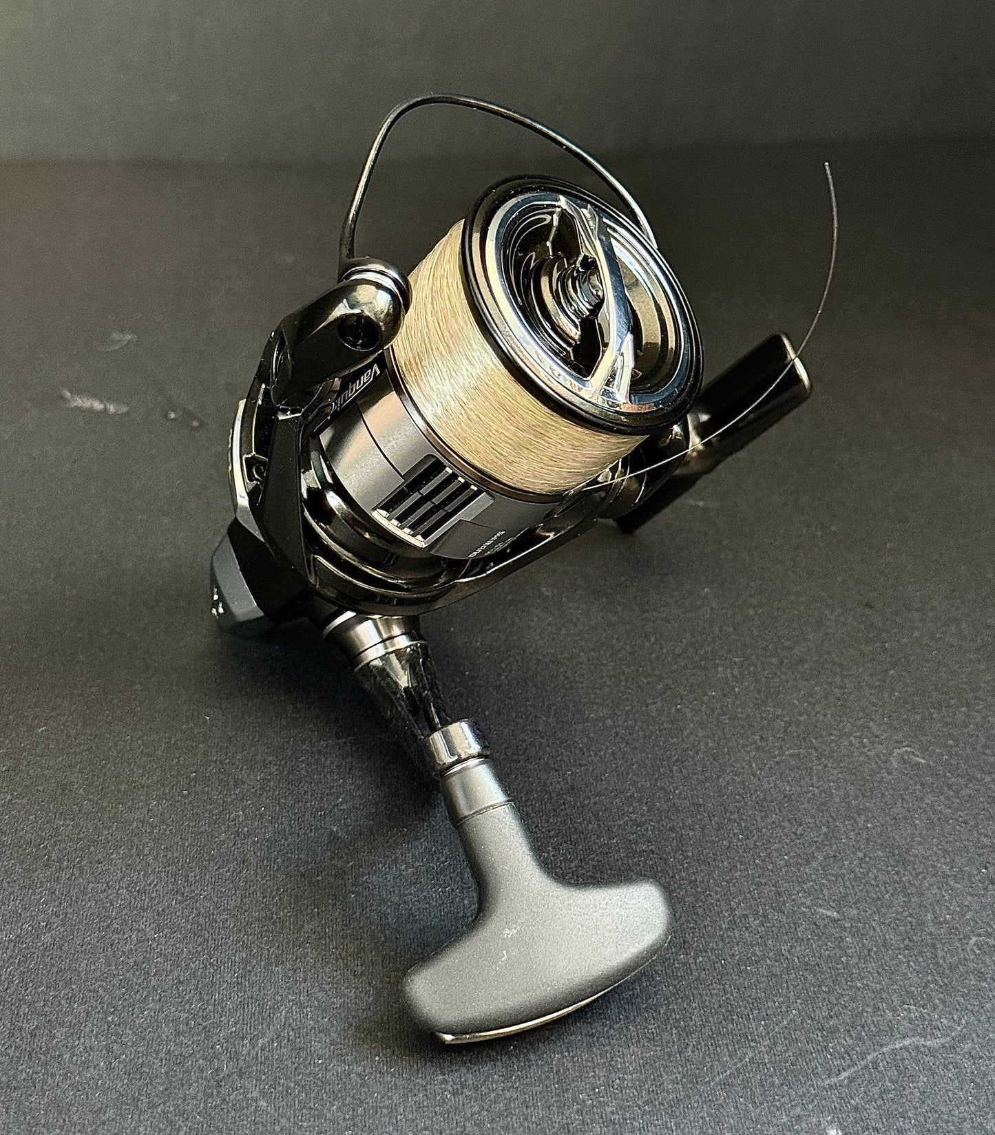 Shimano Vanquish C3000MHG | Spinning Reel | Spooled | Lightly Used
