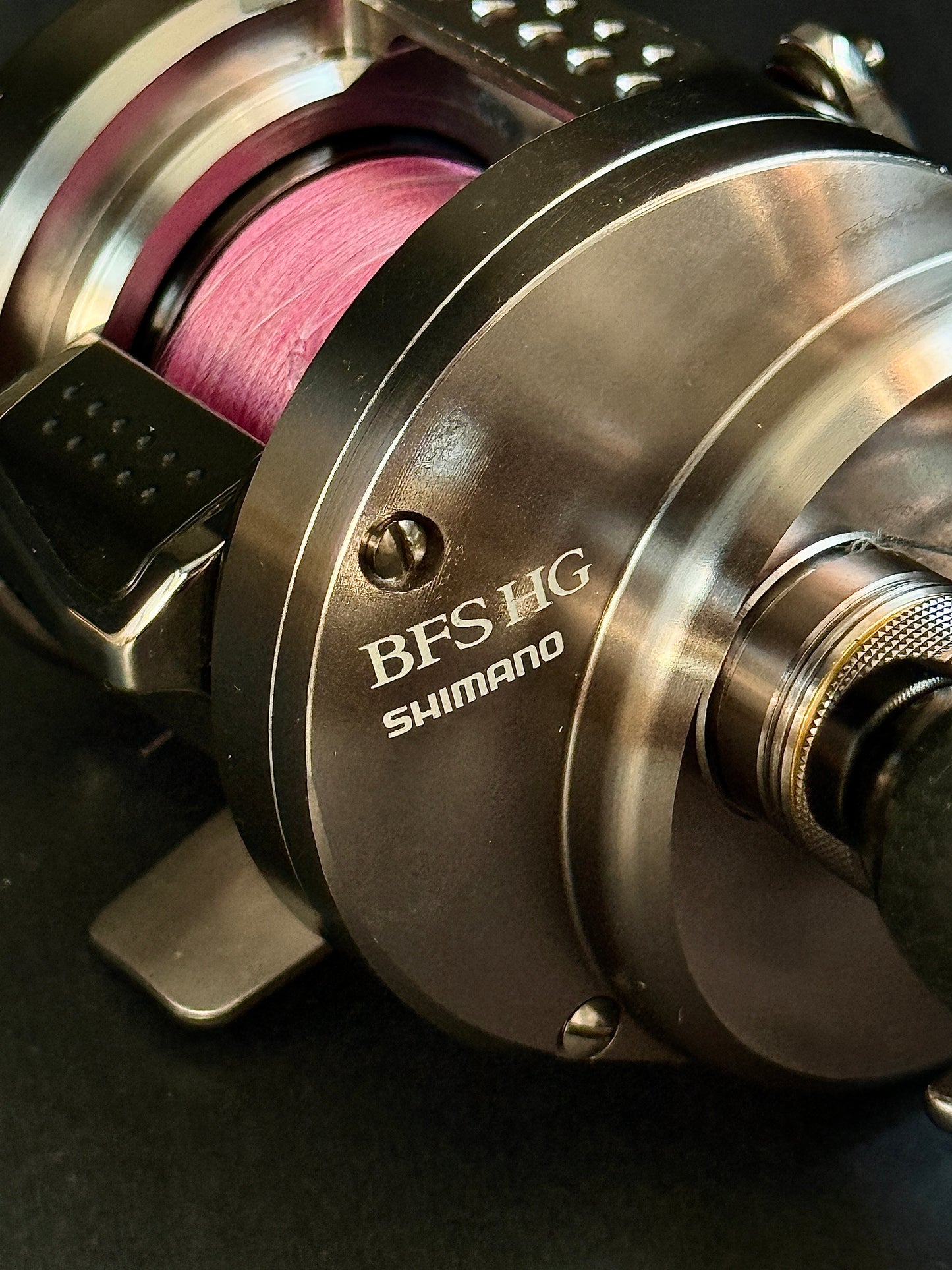 Shimano 23 Calcutta Conquest BFS HG + DRT Varial 79 Handle | Baitcasting Combo