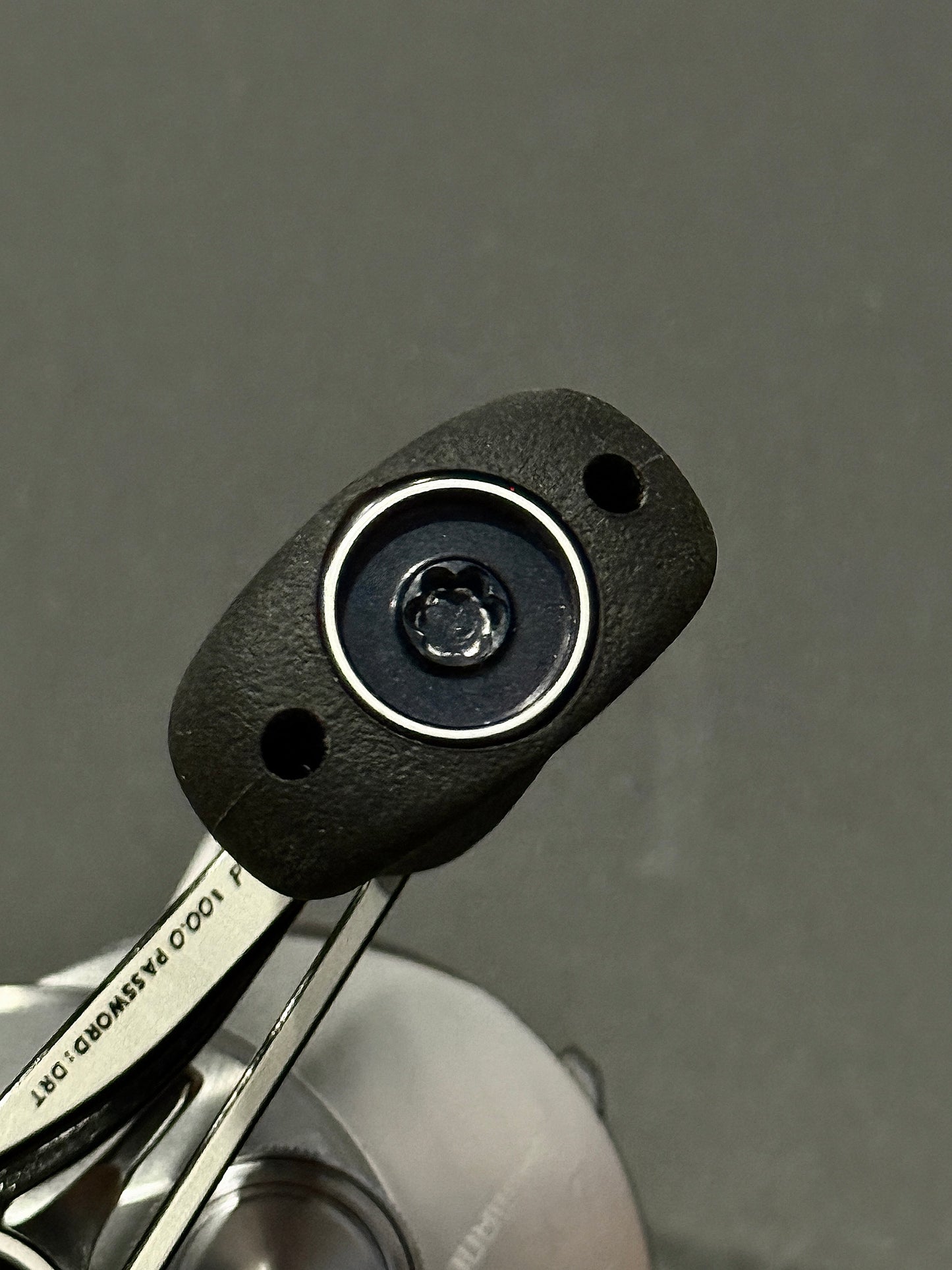 2020 Shimano Calcutta Conquest DC 200HG with 100mm White x Black Drt Varial Handle