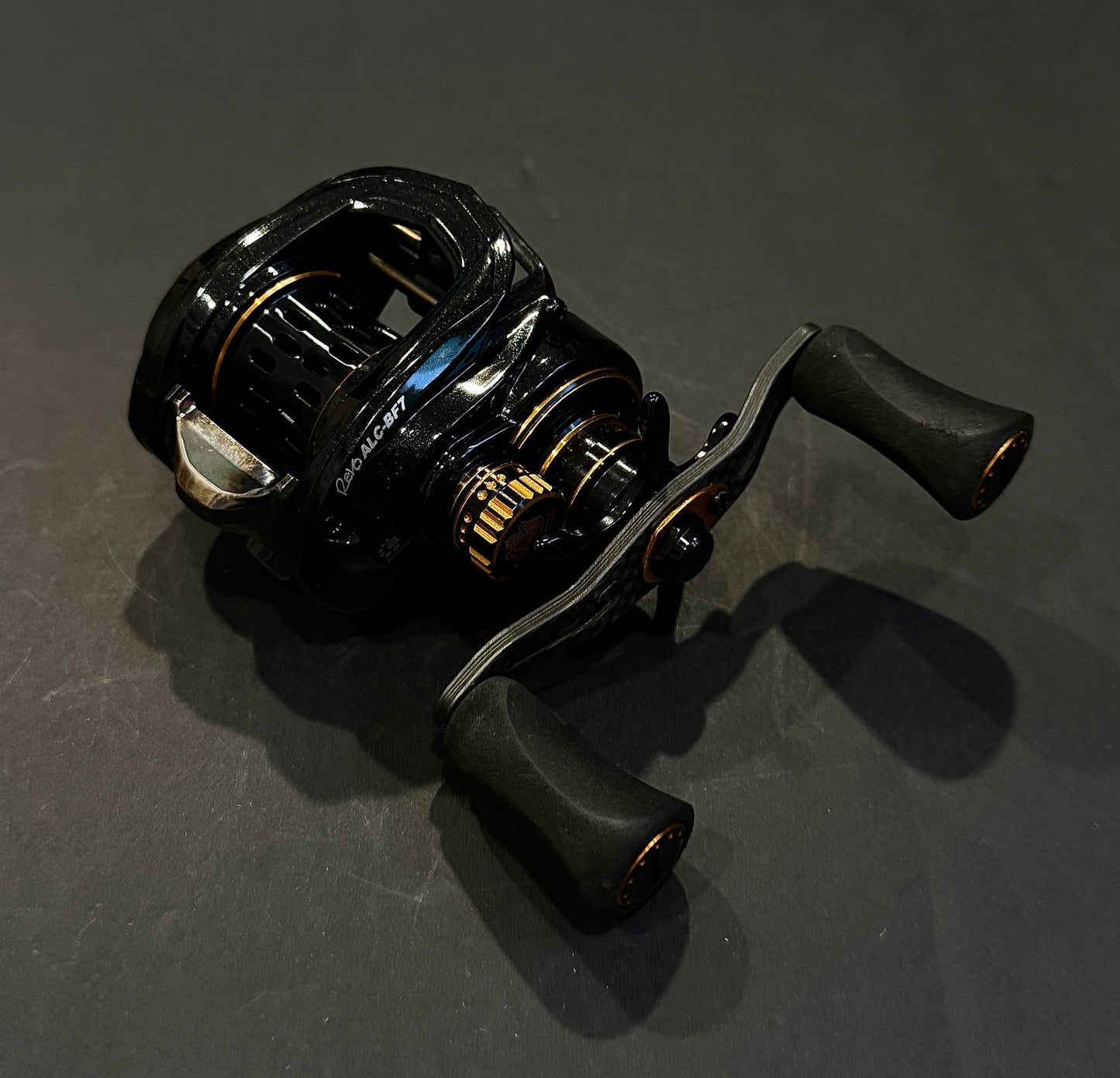Abu Garcia 16 Revo ALC-BF7 | Right-Hand Baitcasting Reel