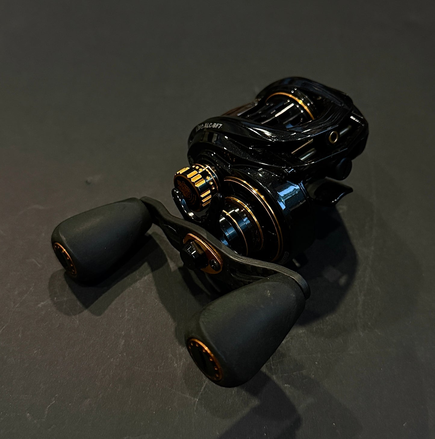 Abu Garcia 16 Revo ALC-BF7 | Right-Hand Baitcasting Reel