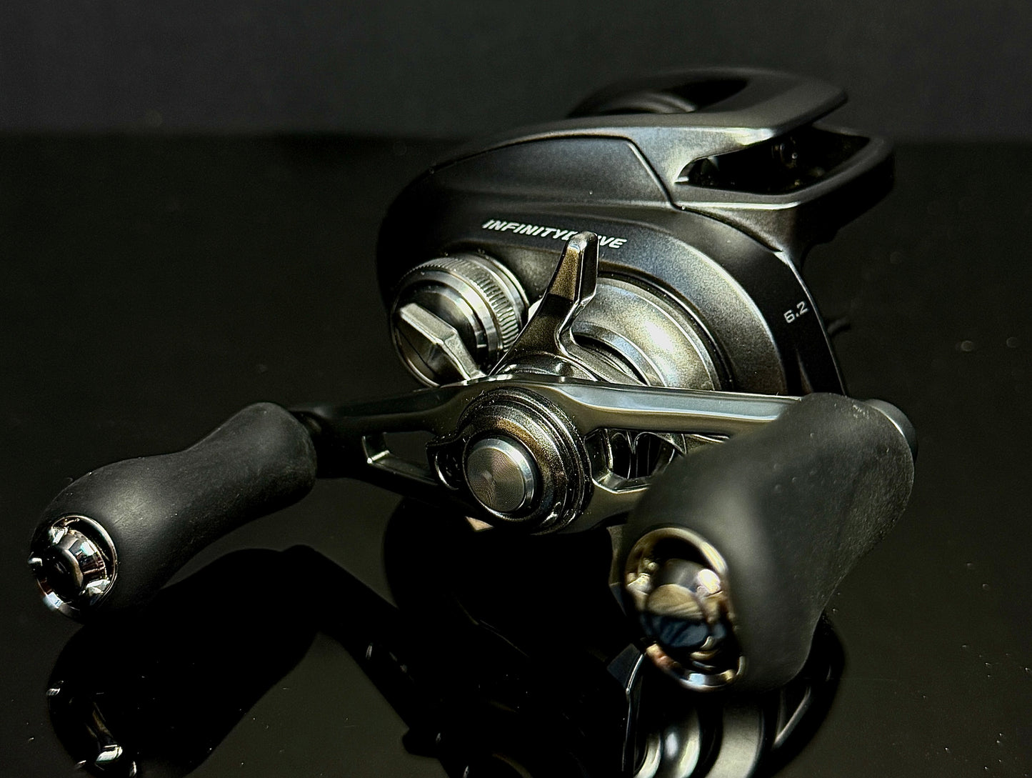 Shimano Bantam MGL - Premium Low-Profile Baitcasting Reel (6.2:1 Right Hand)